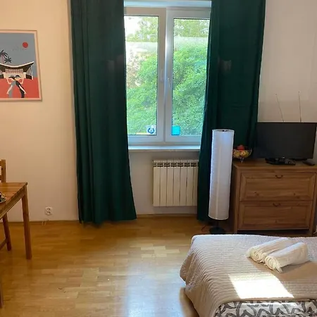 Na Wspolnej Apartman Varsó