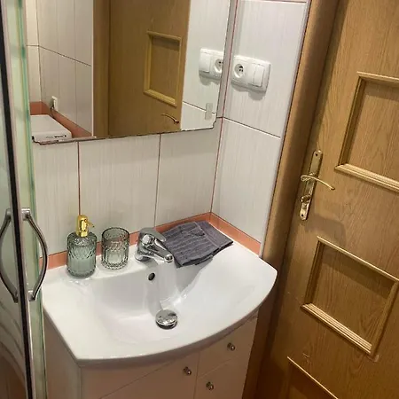 Apartament *