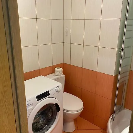 Na Wspolnej Apartman Varsó